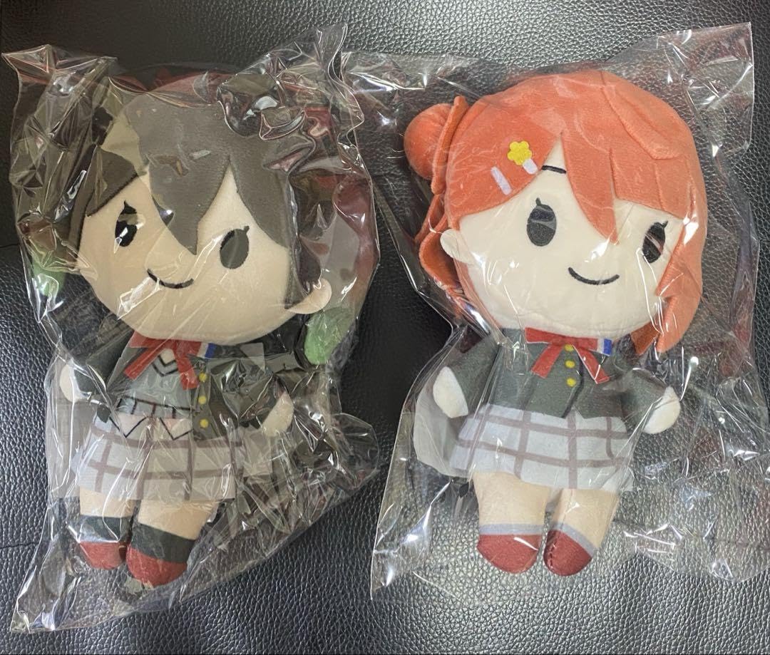 虹ヶ咲　おそろいぬいぐるみ　歩夢　侑 Amazon.co.jp: ラブライブ！ 虹ヶ咲 おそろいぬいぐるみ 上原